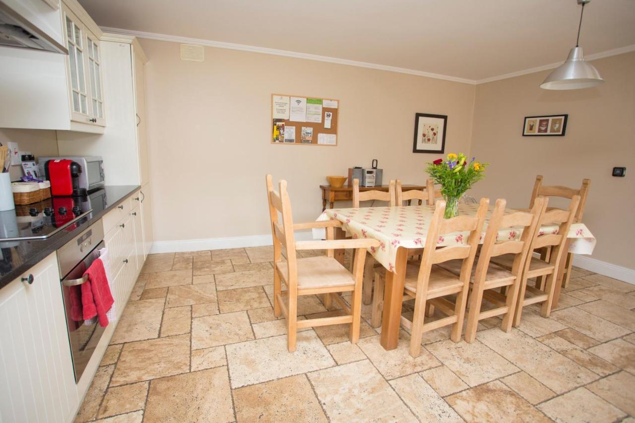 Decoy Country Cottages Navan Luaran gambar