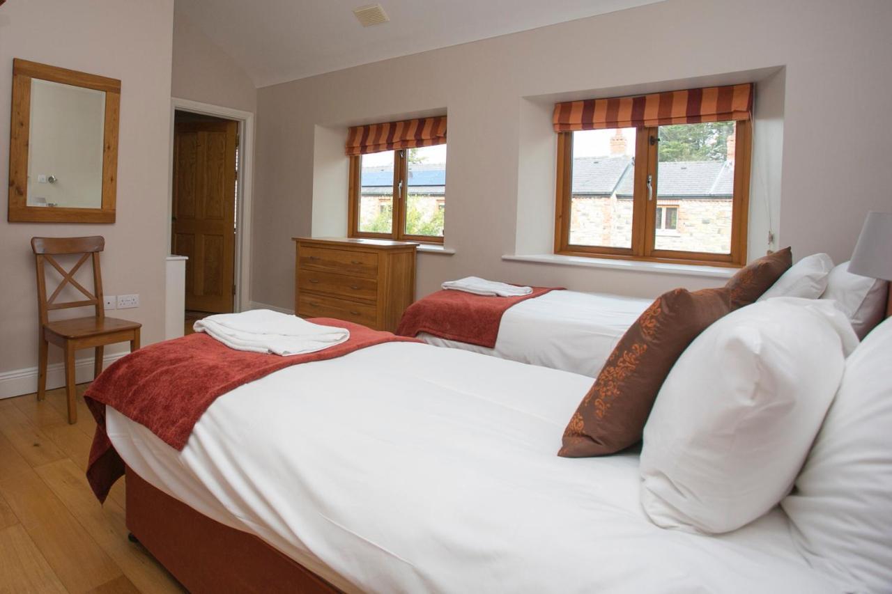 Decoy Country Cottages Navan Luaran gambar
